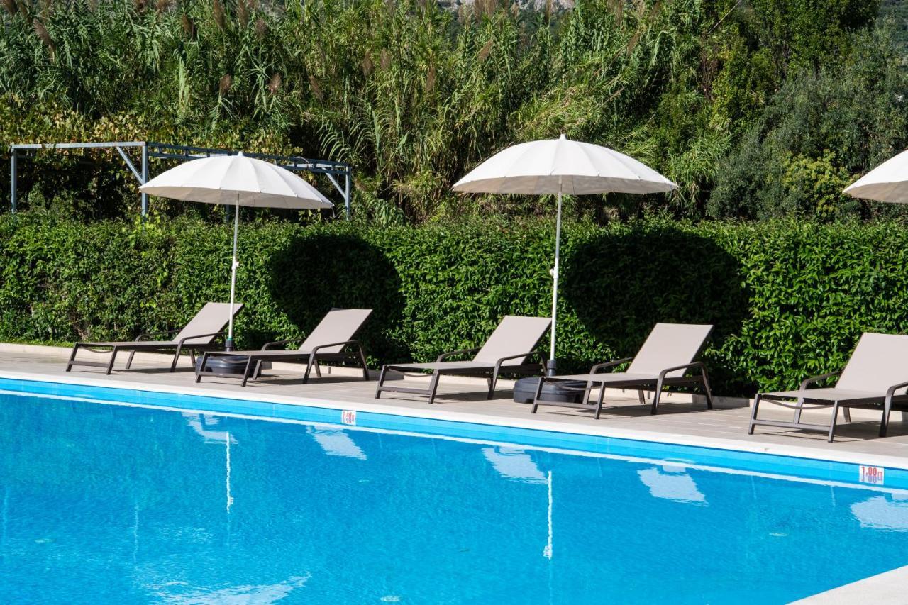 فندق Sunny Garden نيدري المظهر الخارجي الصورة