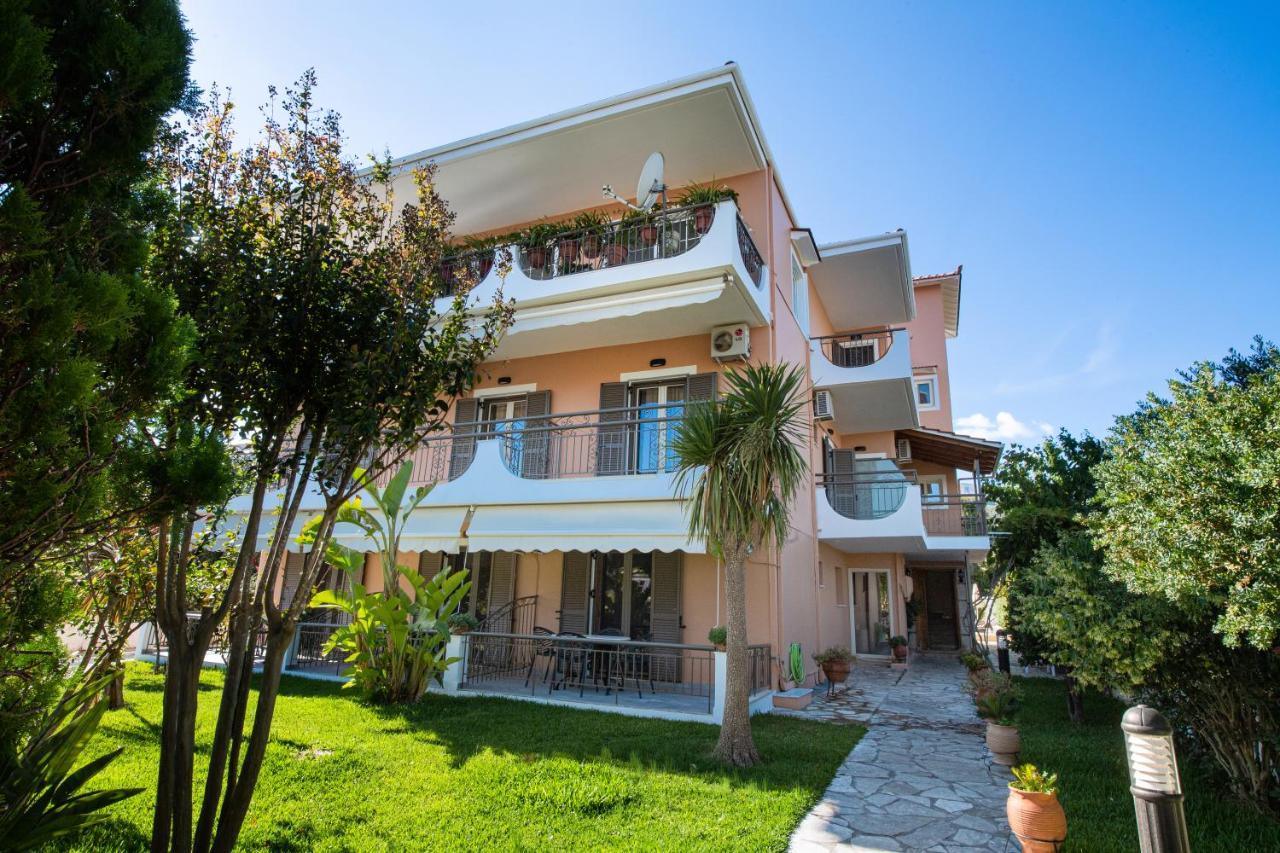فندق Sunny Garden نيدري المظهر الخارجي الصورة